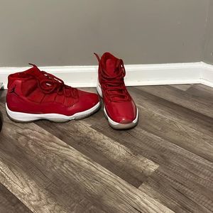 Jordan 11s retro